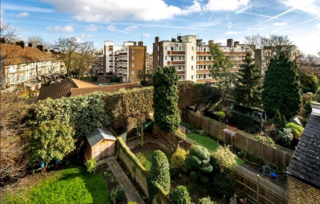 Highgate Maisonette With Roof Terrace Appartement Londen